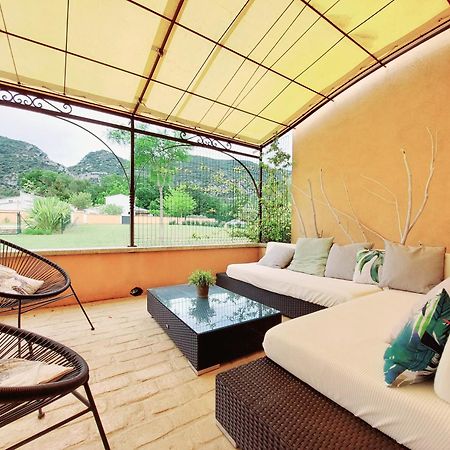 En Provence, Luberon, Villa Avec Piscine A Maubec Экстерьер фото